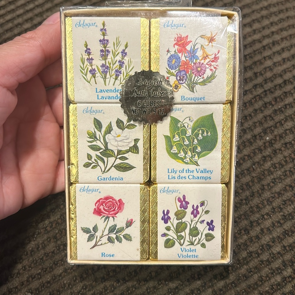 Vintage English Bath Cubes sets of 6 Delagar Made in England Sealed